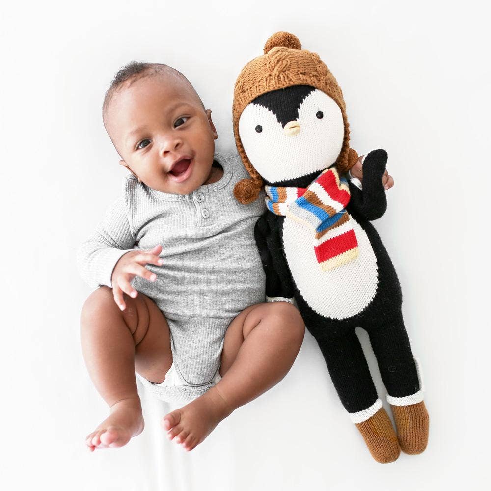 Everest the penguin, gives 10 meals