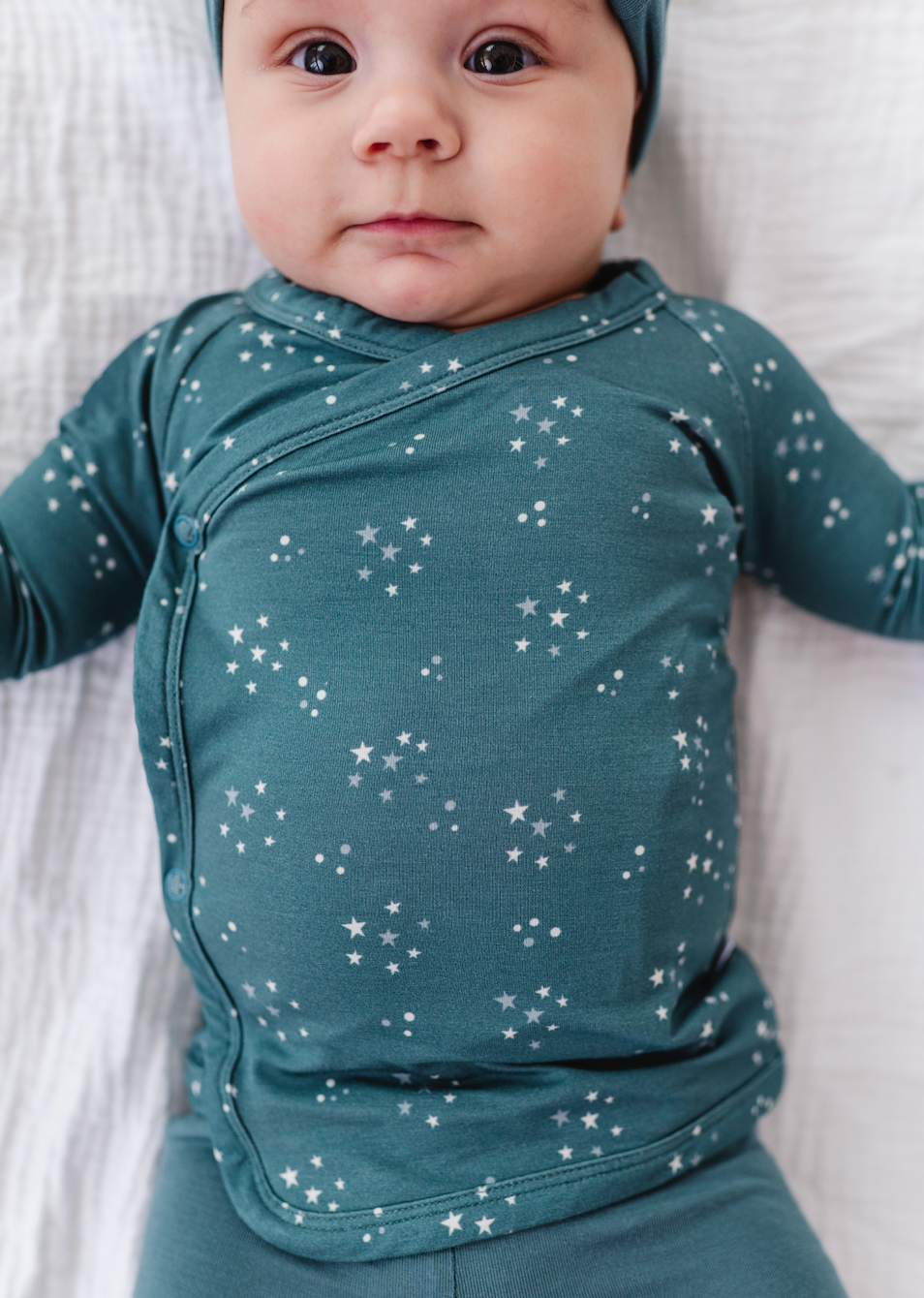 Baby Bamboo Knotted Baby Gown + Hat Gift Set - Starlit Sky