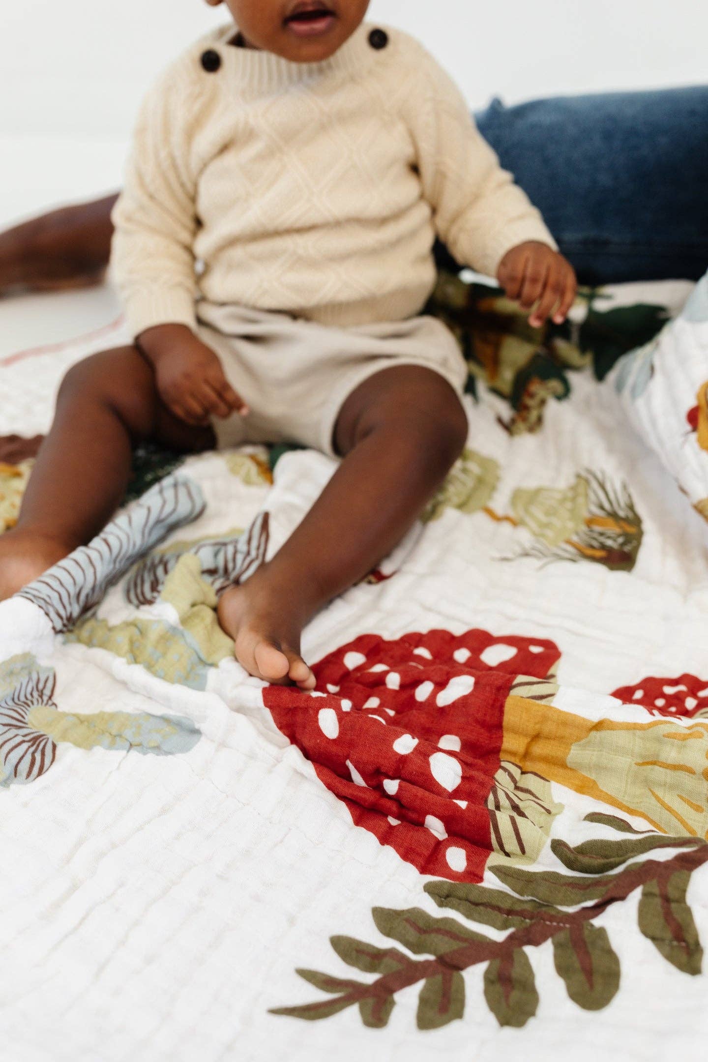 Muslin Reversible Quilt | Mushroom
