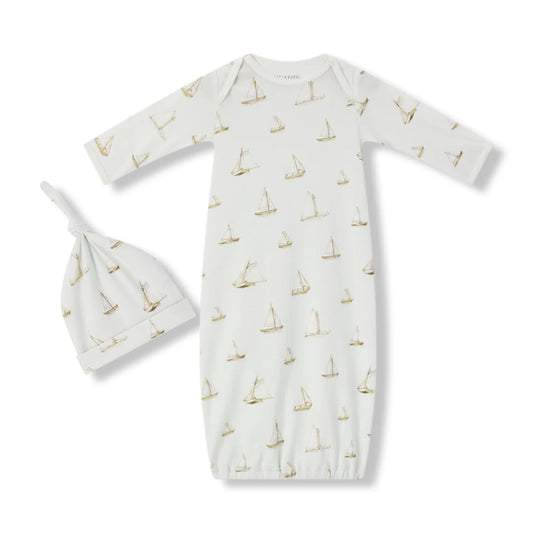 Organic Cotton Newborn Gown & Hat Set | Sailboat Melody