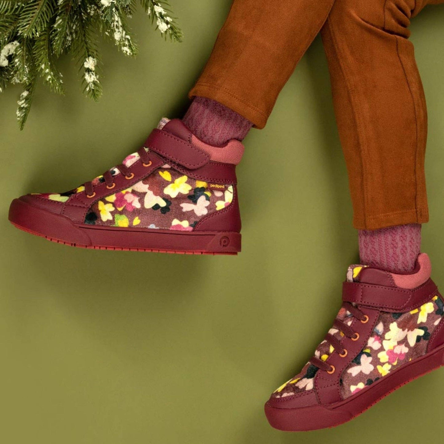 Logan - Flex® | Winter Floral Sneaker