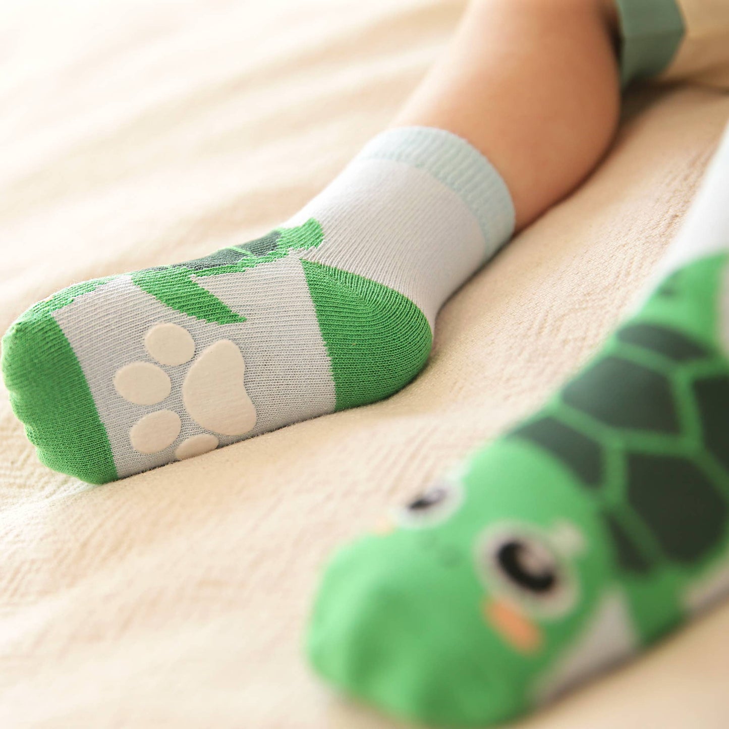 Turtle Zoo Baby Animal Socks-C