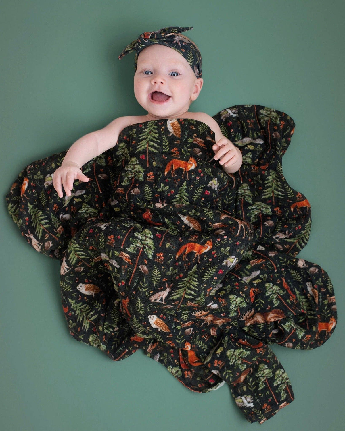 Wood You Be my Friend Breathable and Cozy Bamboo cotton Muslin Swaddle Blanket，SWADDLE Blanket, Woodland Swaddle Blanket, Gift, Bamboo Swaddle Gender Neutral, Newborn Swaddle