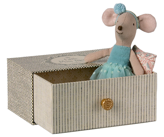 Dance Mouse in Bed - Little Sister