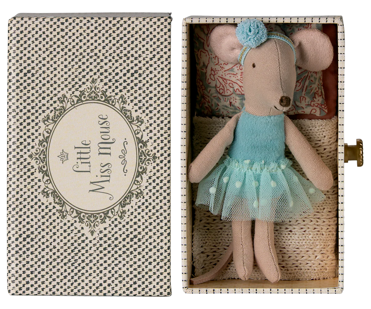 Dance Mouse in Bed - Little Sister