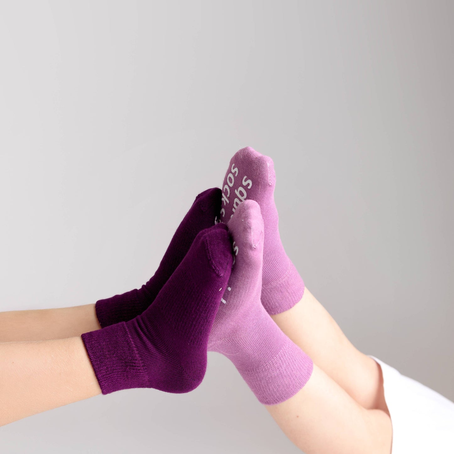 Orchid - Non-Slip Baby Socks in Lilac, Lavender, Plum Colors