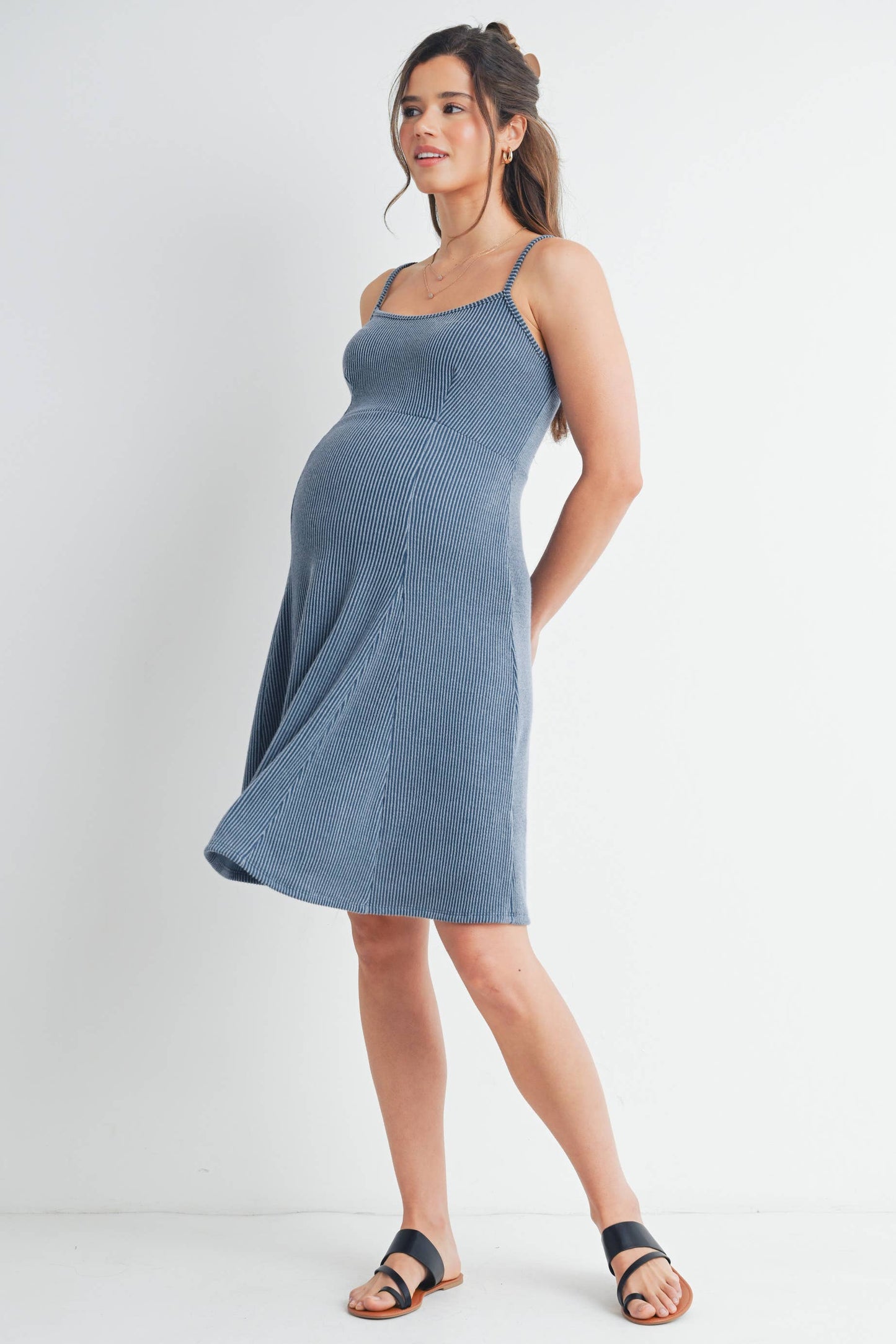 Ribbed Sleeveless Maternity Skater Dress