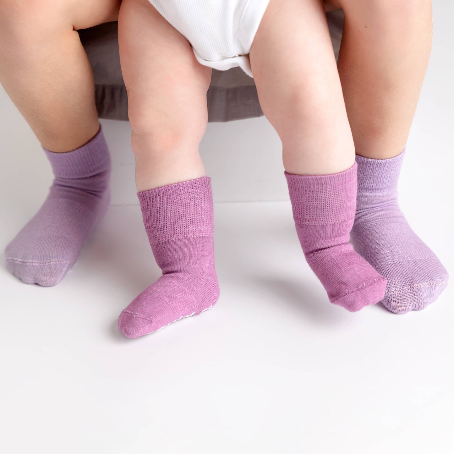 Orchid - Non-Slip Baby Socks in Lilac, Lavender, Plum Colors