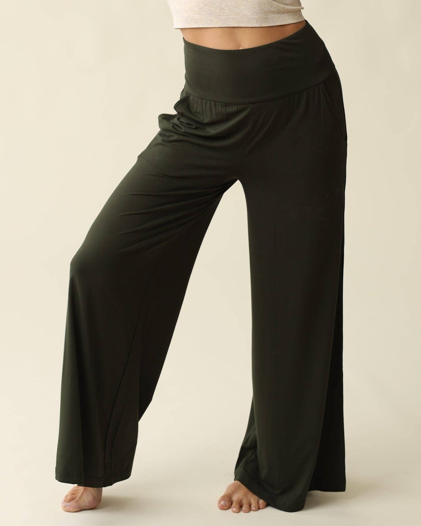 Bamboo Wide Leg Maternity & Postpartum Lounge Pant | Thyme