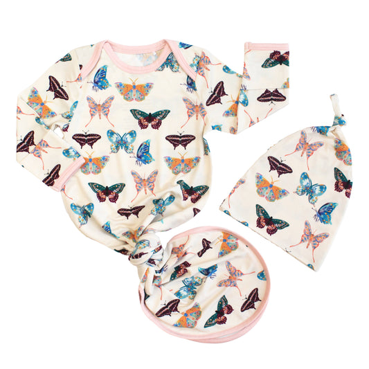 Wings of Paradise Butterflies Bamboo Gown and Hat Newborn Baby Gift Set