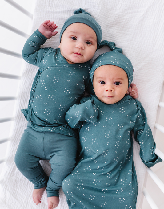 Baby Bamboo Knotted Baby Gown + Hat Gift Set - Starlit Sky