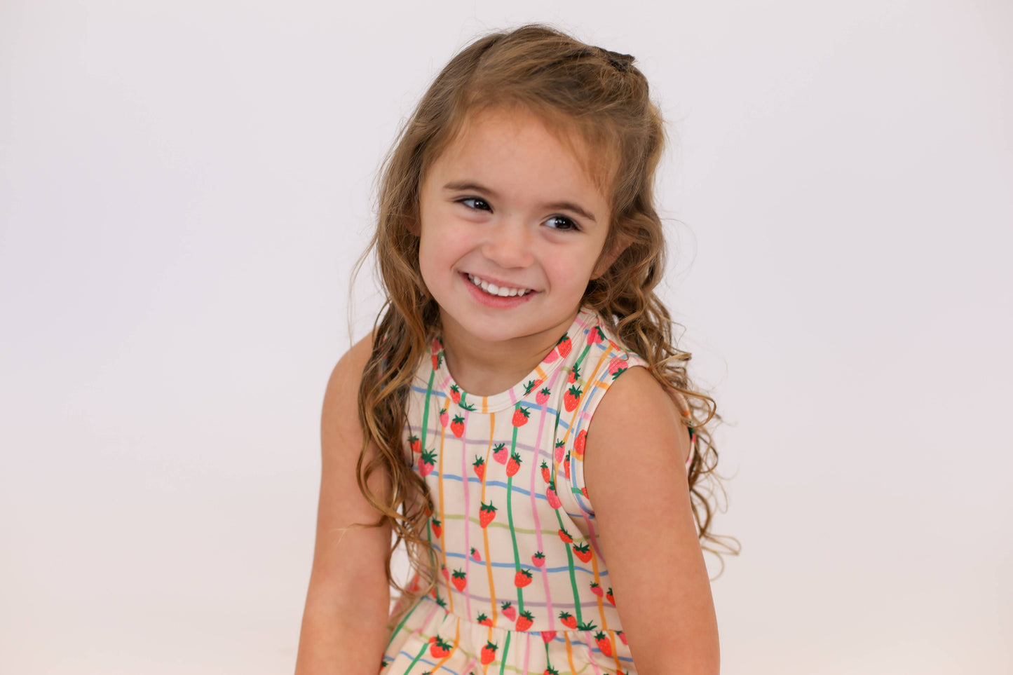 Berry Patch (Strawberries) Sleeveless Pocket Dress 