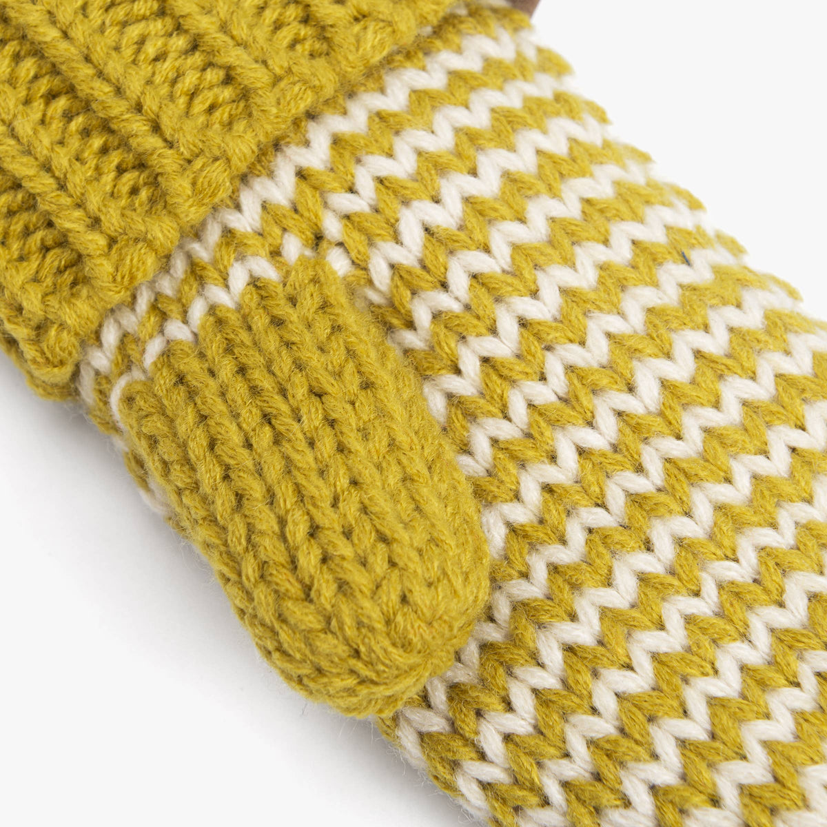 Classic Knit Winter Mittens for Kids 1-12, Stripe Pattern