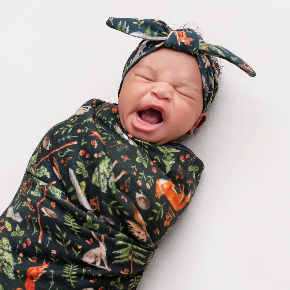 Wood You Be my Friend Breathable and Cozy Bamboo cotton Muslin Swaddle Blanket，SWADDLE Blanket, Woodland Swaddle Blanket, Gift, Bamboo Swaddle Gender Neutral, Newborn Swaddle